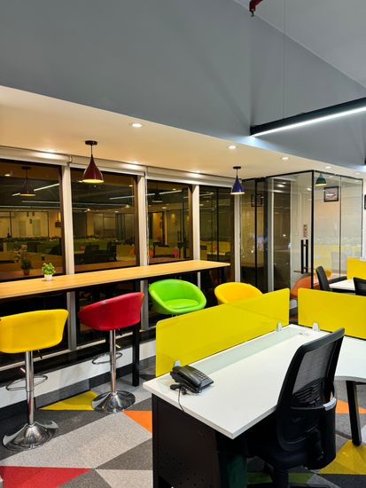 Usis Biz Park